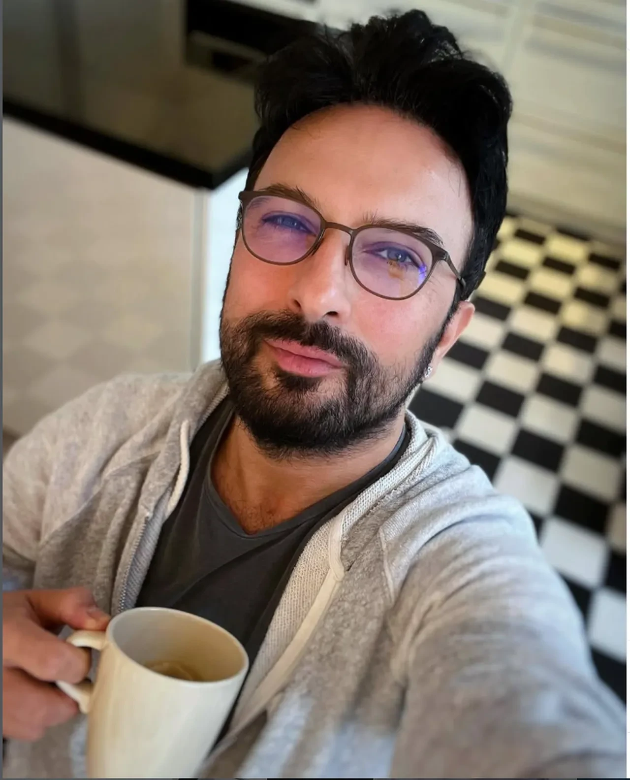 Tarkan’ın 946 milyonluk eğitim bağışı iddiaları yalanlandı