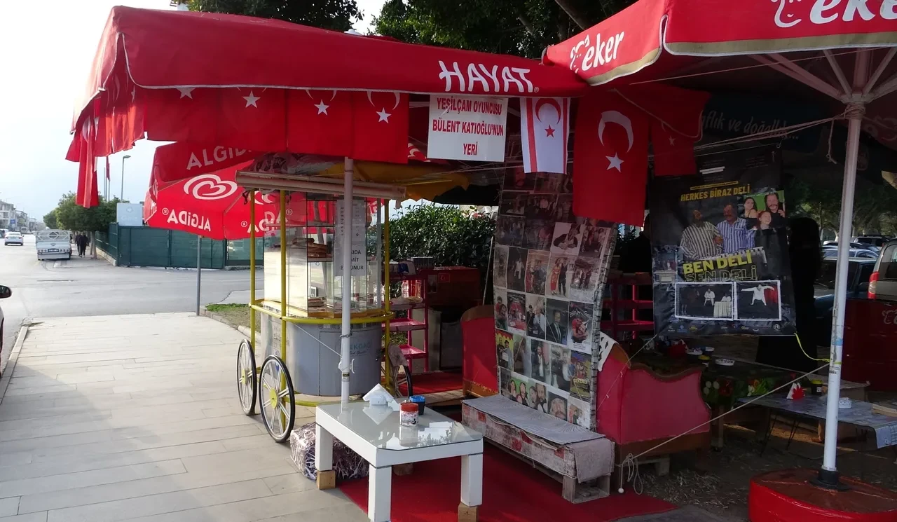 Yeşilçam filmlerinin aranan yüzüydü, şimdilerde simit satıyor! Ünlü sanatçının geçim öyküsü