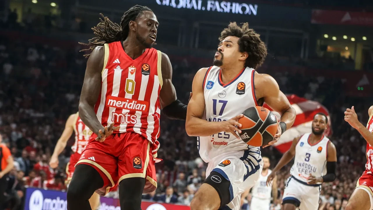 Anadolu Efes, Kızılyıldız'a kaybetti! Lacivert-beyazlılar 2. yenilgisini yaşadı