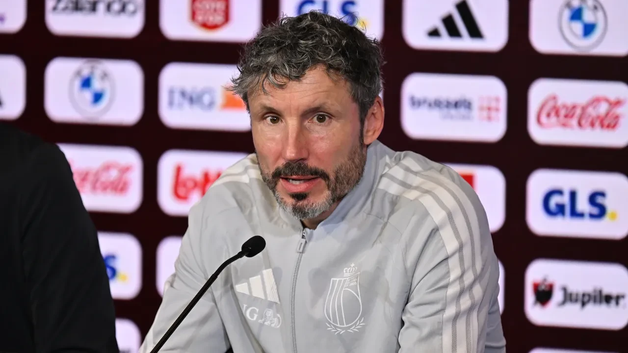 Belçika Teknik Direktörü van Bommel, Türkiye maçıyla ilgili konuştu! Trossard ve Lukaku forma giyecek mi?
