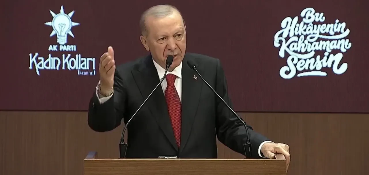 Cumhurbaşkanı Erdoğan'dan AK Parti'ye yönelik saldırılara net cevap: "Hareketimiz adı gibi aktır"
