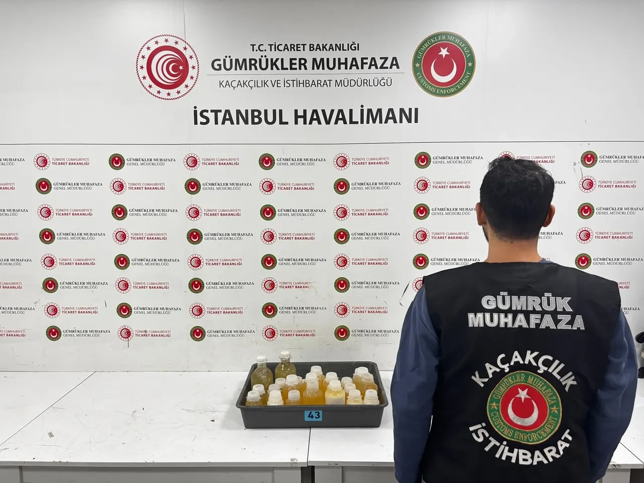 İstanbul Havalimanı'nda iki operasyon: 34 kilo 400 gram kokain hidroklorür ele geçirildi