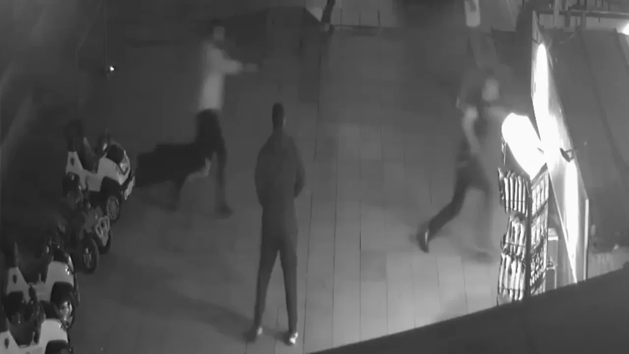 Kocaeli’de iki kardeşin öldürüldüğü anların yeni görüntüleri ortaya çıktı