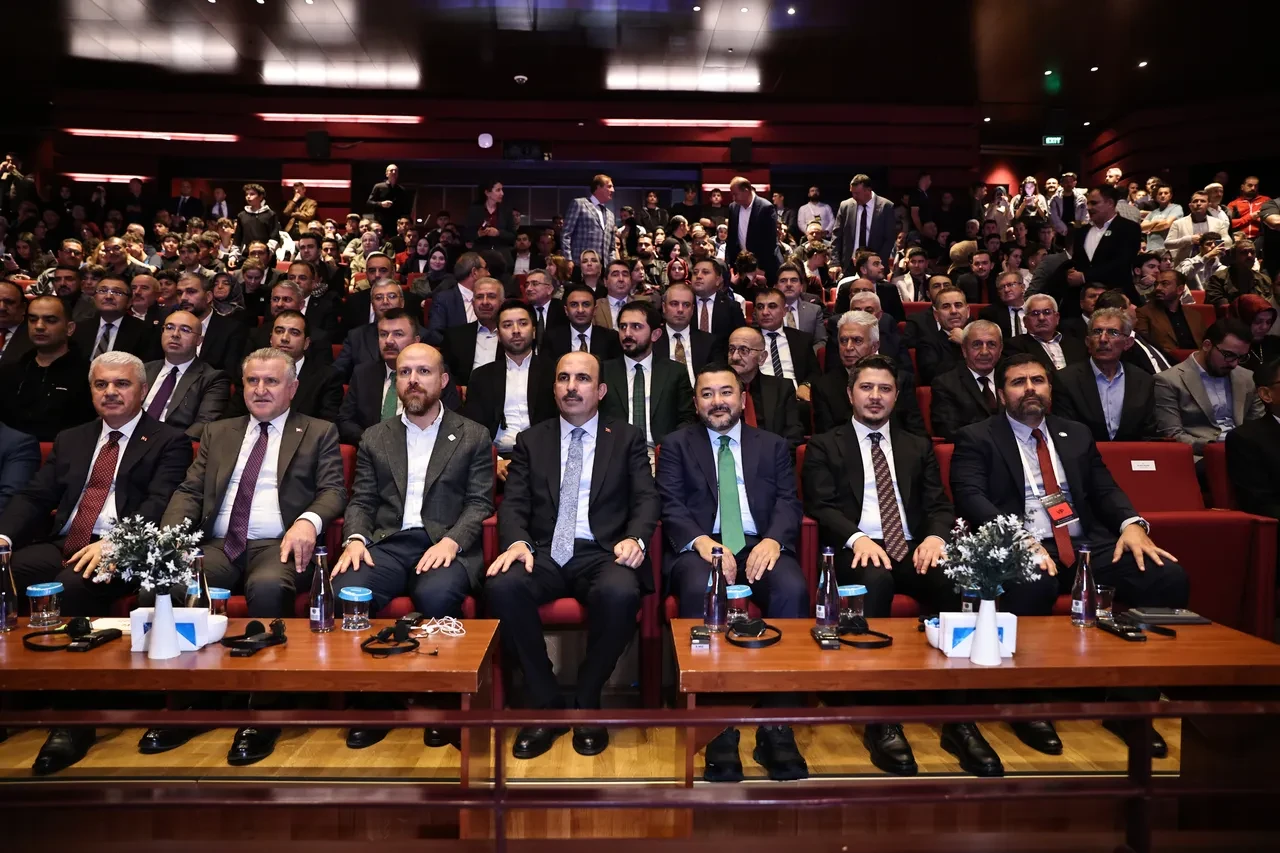 Konya'da Filistin günü: Gazze Mahkemesi'nden yeşil sahadaki 2-2'lik kardeşlik maçına dev dayanışma
