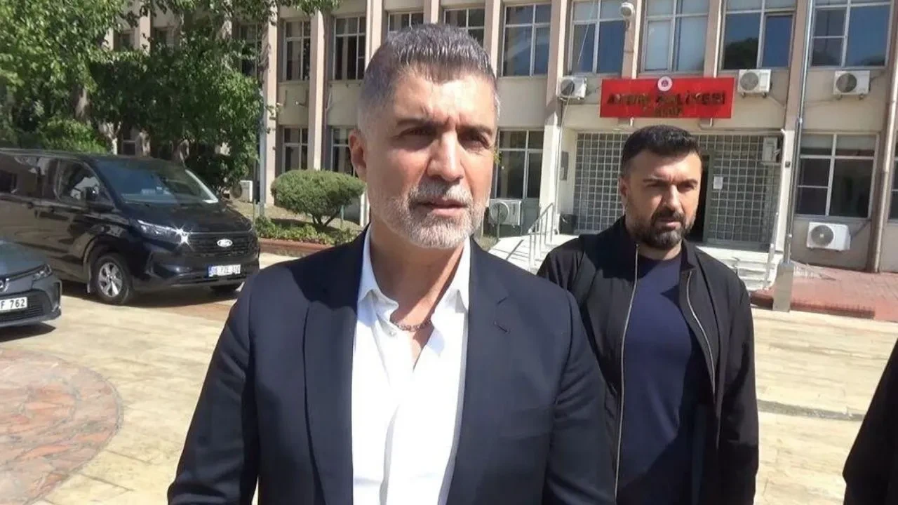 Özcan Deniz adliyede kardeşine destek verdi! Yurda Gürler’den sert tepki: ‘Çok güzel bir oyunculuk izledik