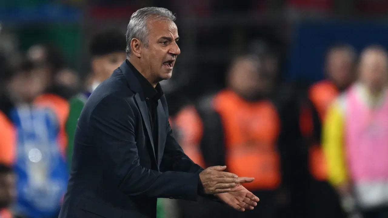 Fenerbahçe Teknik Direktörü İsmail Kartal, Çaykur Rizespor galibiyetiyle ilgili konuştu! 