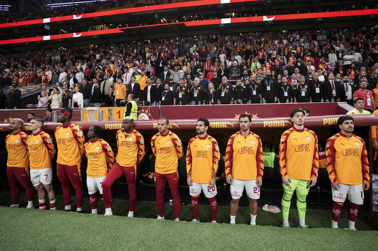 İlkay Gündoğan'dan Okan Buruk'a gönderme! Barcelona sorusuna verdiği cevap taraftarı çıldırttı