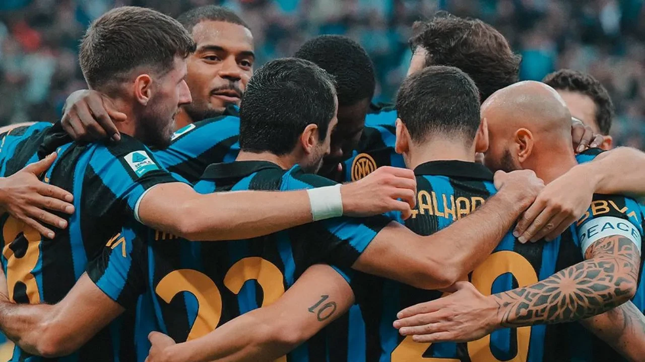 Inter, Parma'yı 3 golle yıktı! Hakan Çalhanoğlu golüyle yıldızlaştı