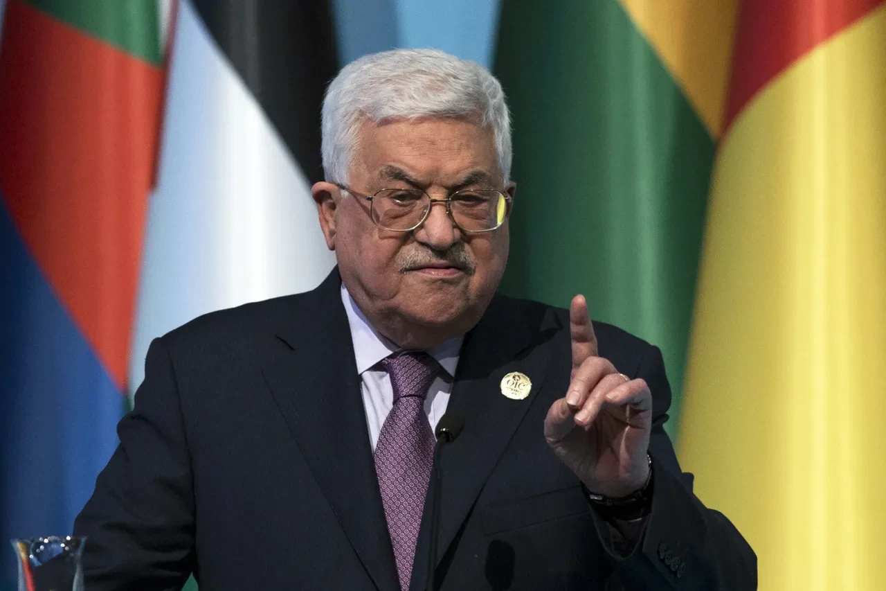 Mahmud Abbas Filistin seçimlerini 2027'ye erteledi