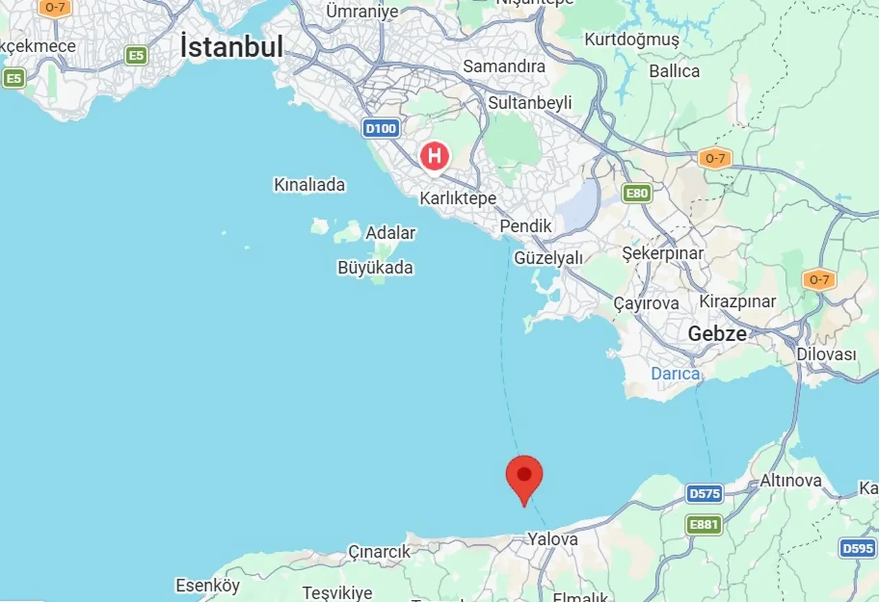 Marmara Denizi'nde deprem: İstanbul'da hissedilen sarsıntı meydana geldi
