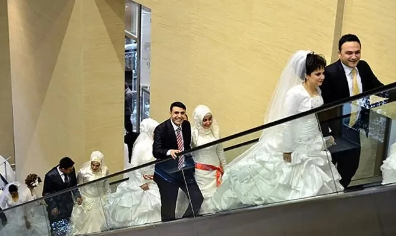Nafaka ödeyen de alan da merak ediyor: Kararın gözden kaçan ayrıntısına hukukçular dikkat çekti