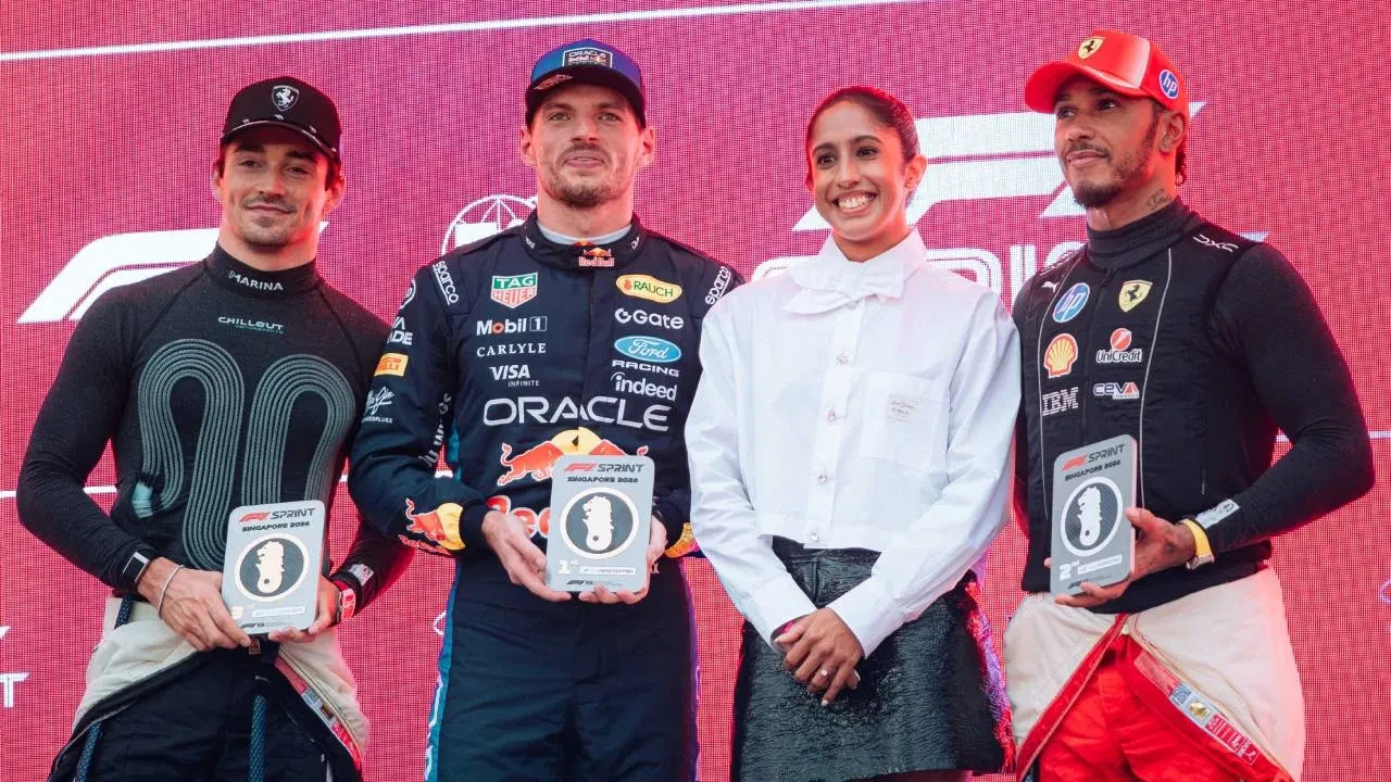 Singapur GP'de Max Verstappen ilk sıraya yerleşti