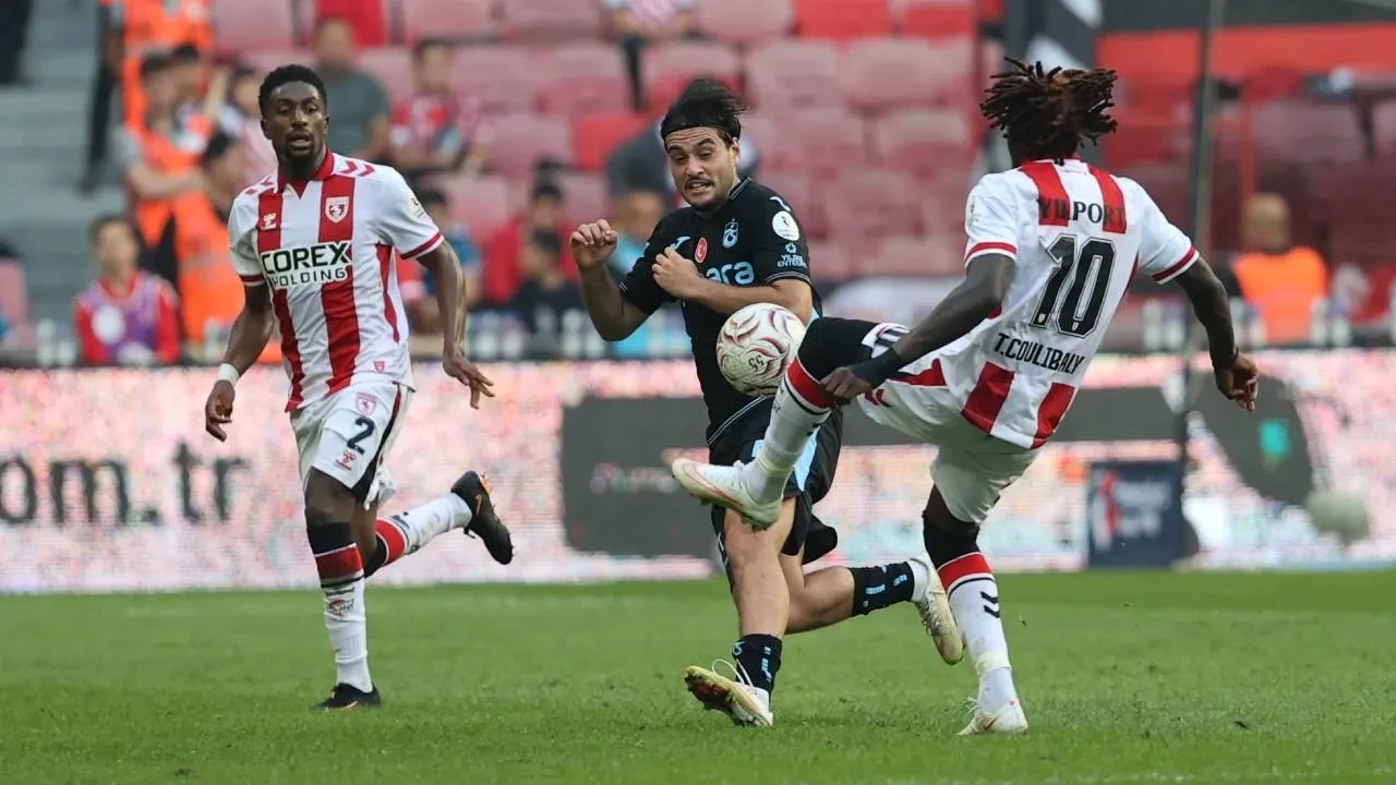 Trabzonspor ilk yarıda fişi çekti! Bordo-mavililer, Samsunspor deplasmanında kazandı