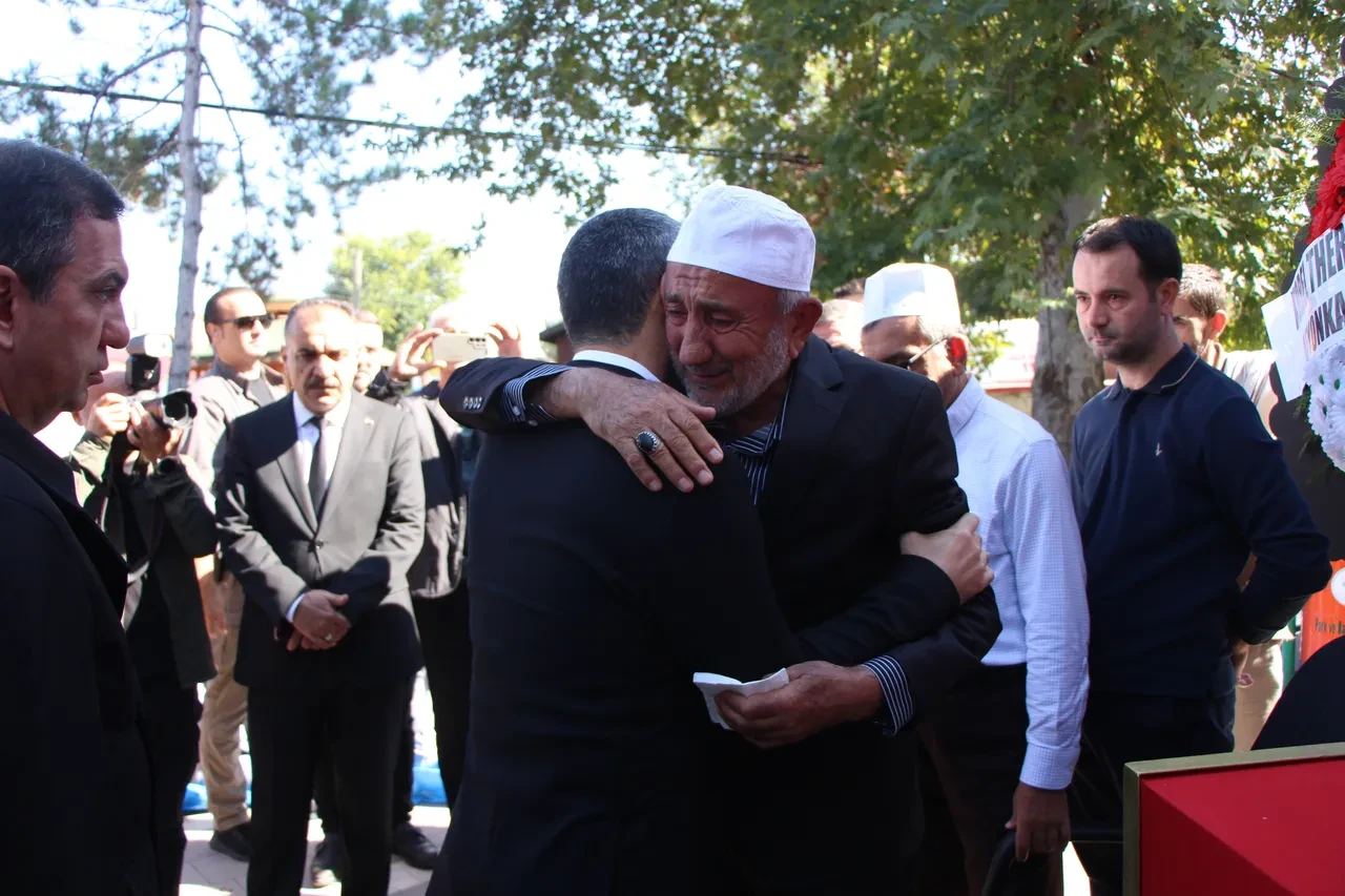Vali Yardımcısı İhsan Ayrancı, başından vurulmuş halde bulunmuştu! Babasından valiye yürek yakan rica