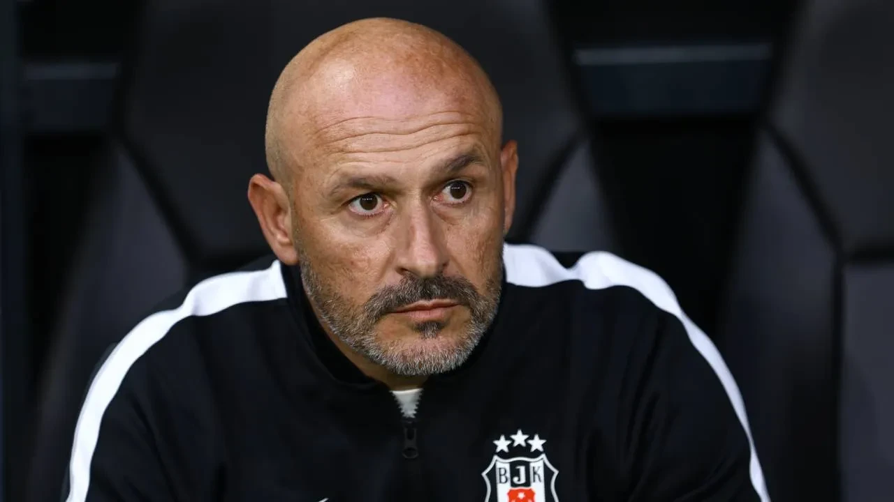 Beşiktaş'ta Italiano'dan hakem sözleri! "Şaşırarak izliyorum, anlayamıyorum"