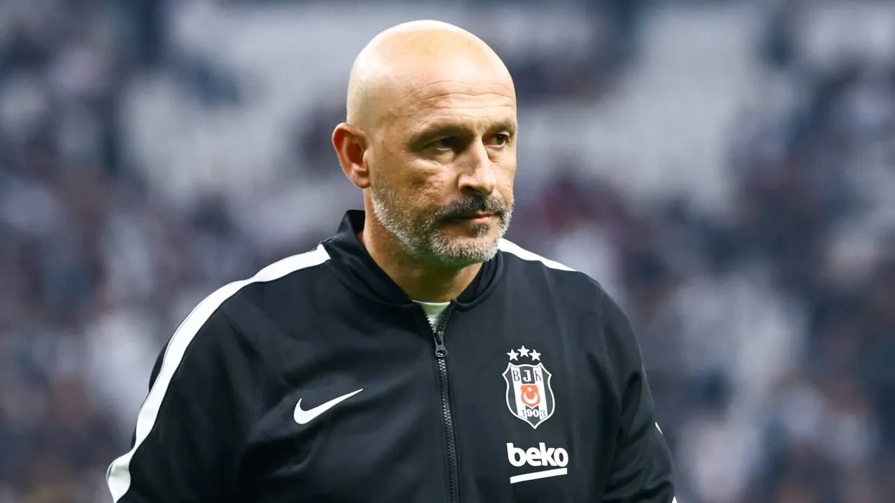 Beşiktaş'ta Italiano'dan hakem sözleri! "Şaşırarak izliyorum, anlayamıyorum"