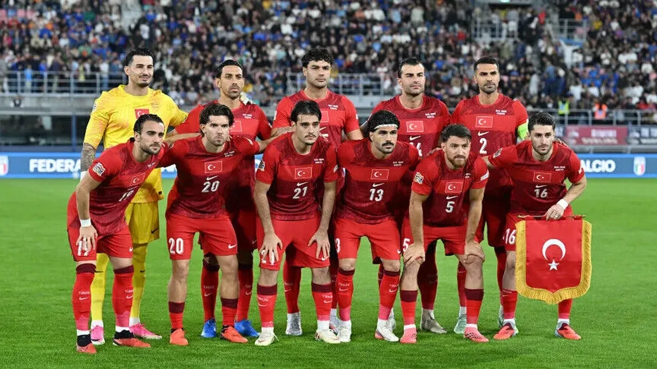 Bugün oynanacak maçlar: 11 Ekim Pazar Süper Lig, milli maç var mı?