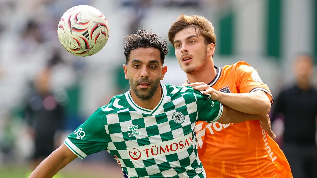 Konya'da gol sesi çıkmadı! Konyaspor ile Başakşehir berabere kaldı