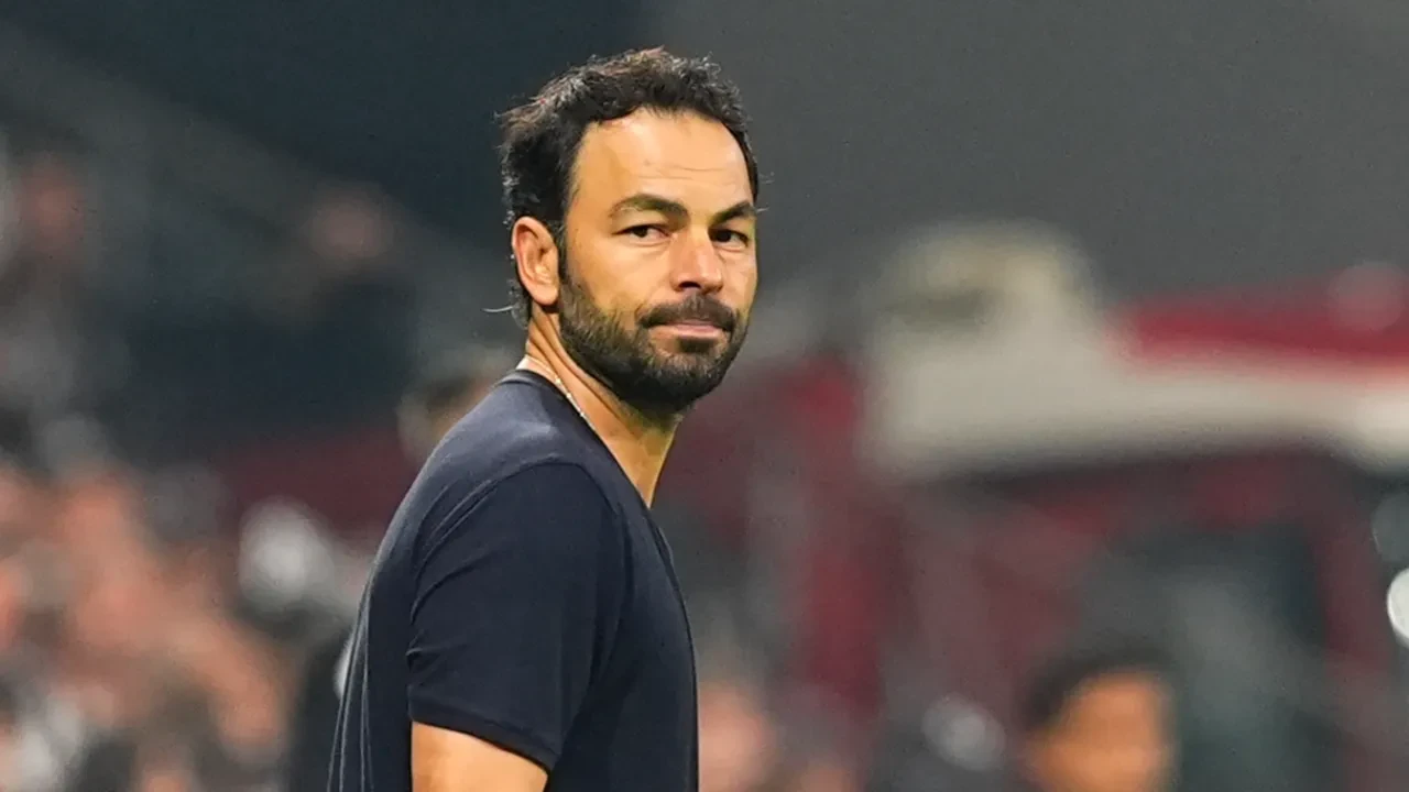 Selçuk İnan'dan Beşiktaş yenilgisi sonrası sert hakem eleştirisi! 
