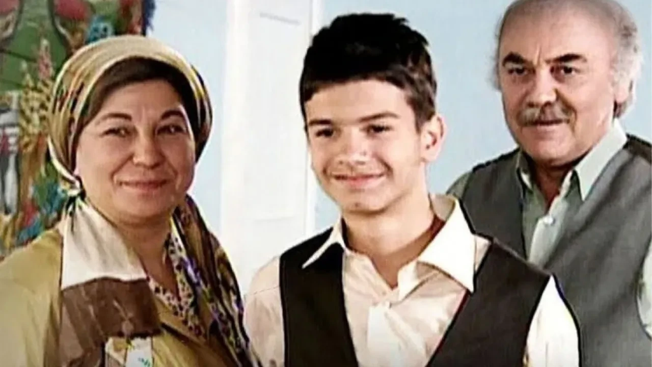 Türk tiyatrosunun usta ismi Tümay Torun yıllar sonra ortaya çıktı! Son hali görenler tanınmakta zorlandı