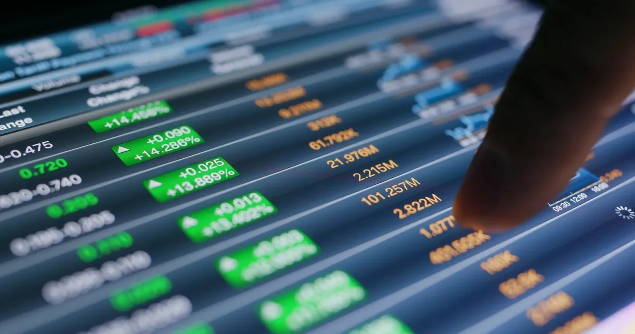 Dev fon vurgununda 'Haberli çıkış' şüphesi! İki haftada 401 milyar TL çektiler: Savcılık tek tek inceliyor
