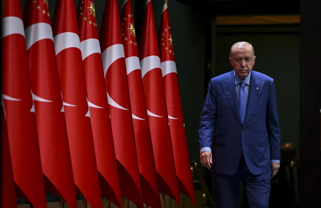 Gözler Kabine toplantısında: Ana gündem fon soruşturması