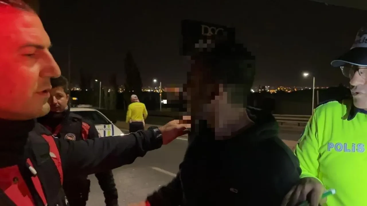 Polisin 'dur' ihtarına uymayan sürücü, cezayı öğrenince sinir krizi geçirdi: Dershane param gitti