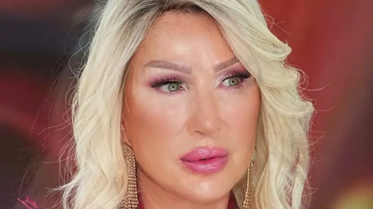 Seda Sayan’dan estetik çıkışı! Kendini eleştirenlere sert tepki gösterdi: “Lastik mi bu?”