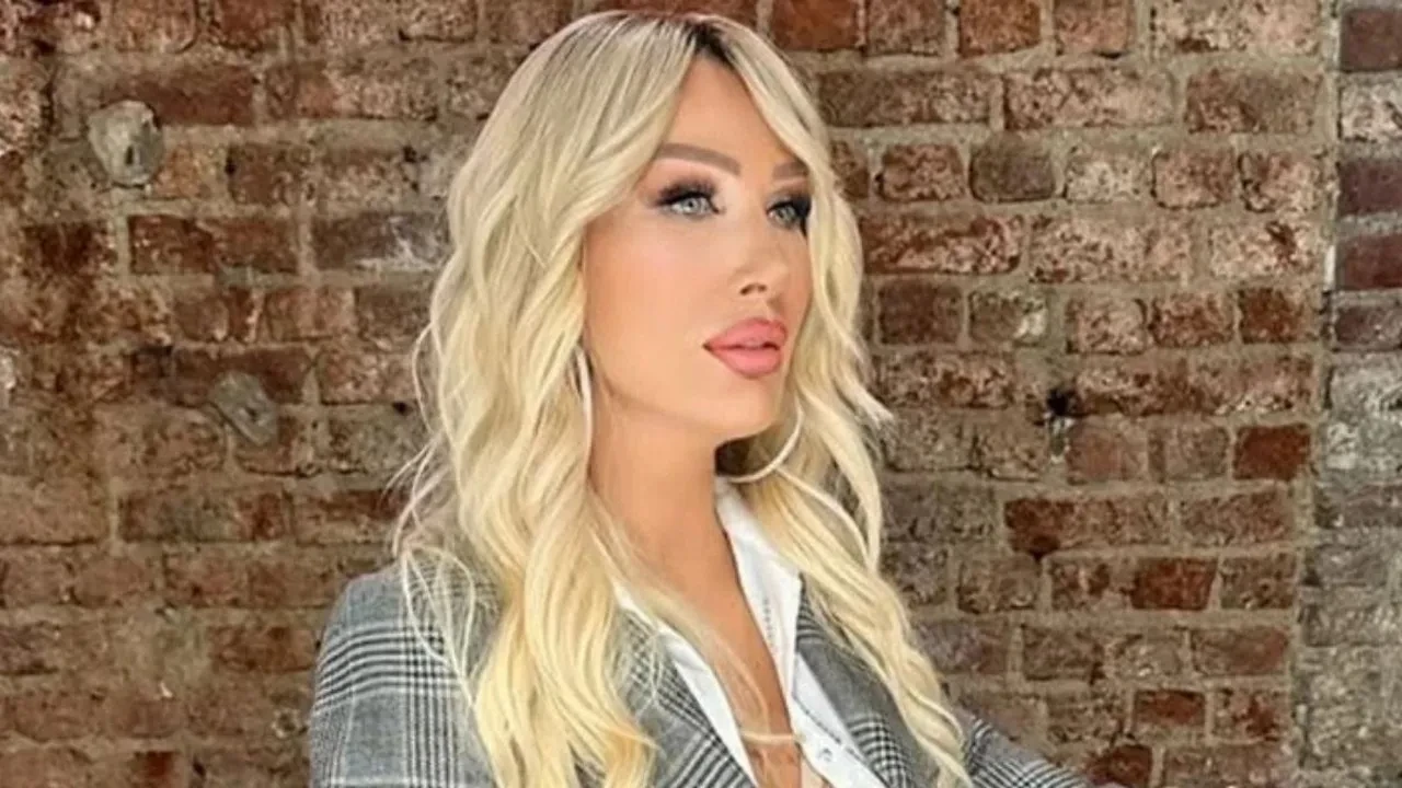Seda Sayan’dan estetik çıkışı! Kendini eleştirenlere sert tepki gösterdi: “Lastik mi bu?”