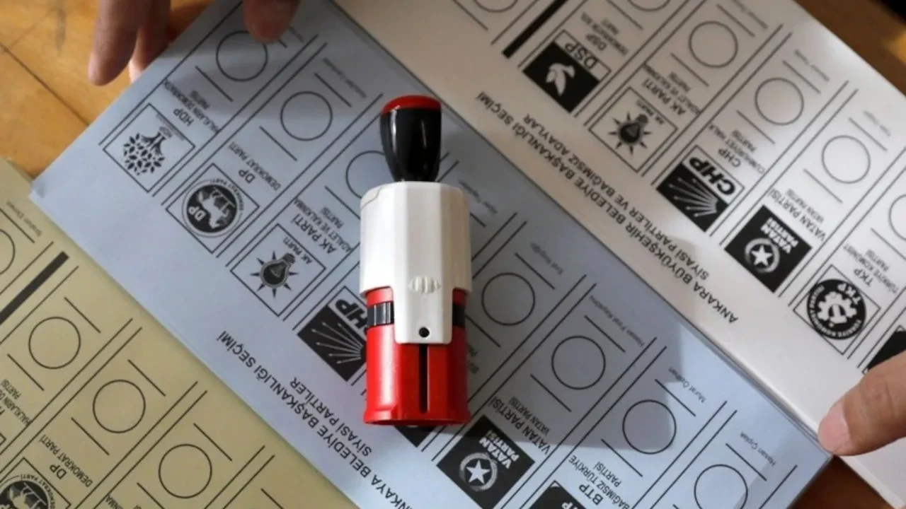 Son seçim anketi: AK Parti birinci, 4 parti barajı geçemedi