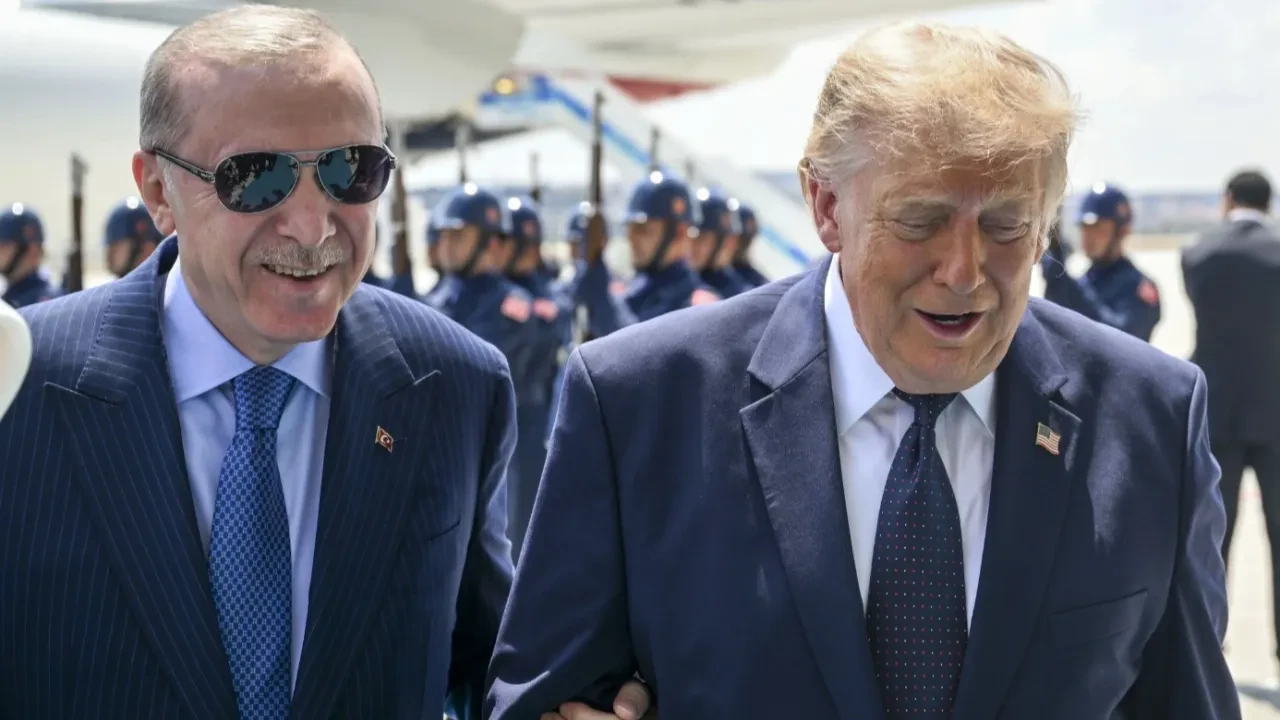 ABD Başkanı Trump'tan Cumhurbaşkanı Erdoğan'a övgü: 