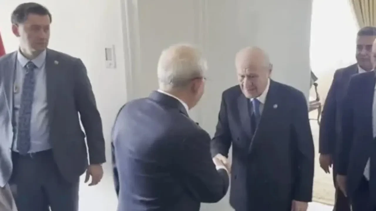 Ankara'da dikkat çeken görüşme! Devlet Bahçeli ile Kemal Kılıçdaroğlu bir araya geldi
