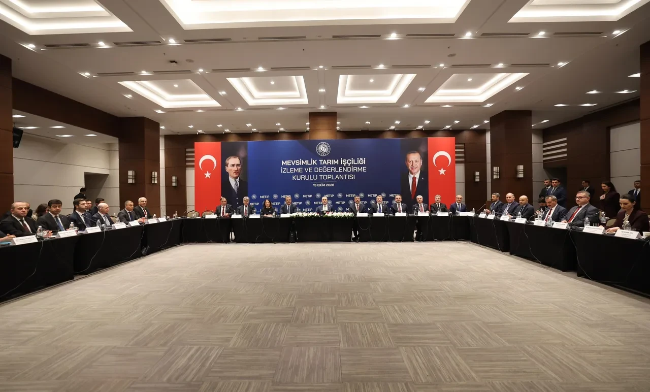 Bakan Işıkhan: Mevsimlik tarım işçileri için kalıcı bir model hedefliyoruz