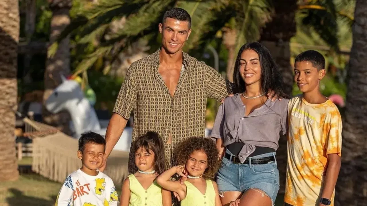 Cristiano Ronaldo’dan 30 milyon Euro’luk lüks malikane! Futbolu bırakınca oraya yerleşecek