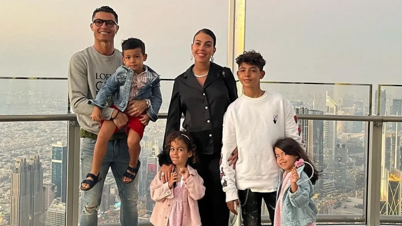 Cristiano Ronaldo’dan 30 milyon Euro’luk lüks malikane! Futbolu bırakınca oraya yerleşecek