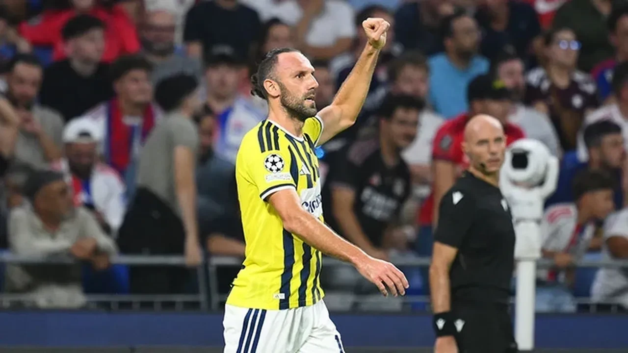 Fenerbahçe’de Aston Villa maçı öncesi İsmail Kartal’ın planı ortaya çıktı! 3 kritik bilmece kafa karıştırıyor