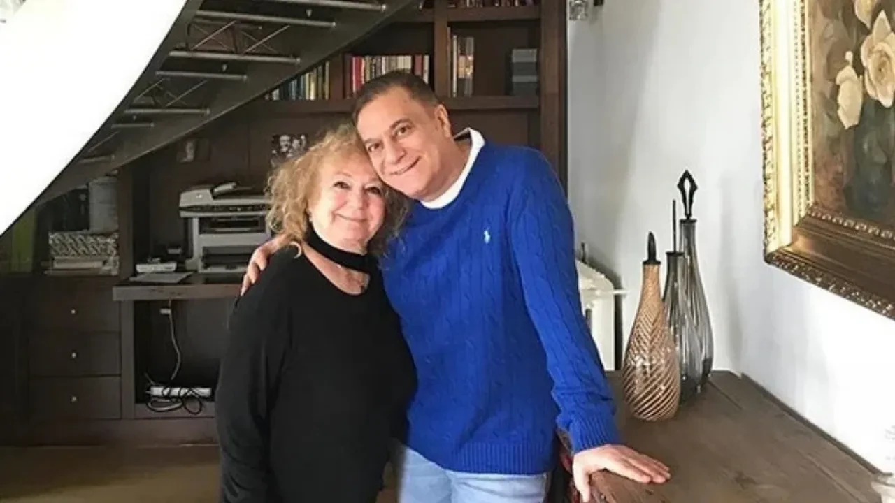Mehmet Ali Erbil'den annesinin vefatı hakkında şoke eden açıklama! Cenazesine katılmamıştı