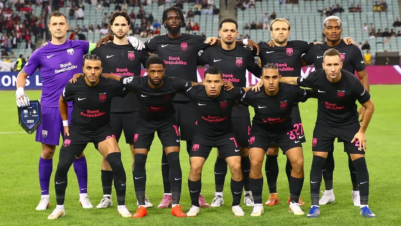 Sabah'tan Şampiyonlar Ligi'nde tarihi zafer! Azerbaycan ekibi, Slavia Prag'ı devirdi
