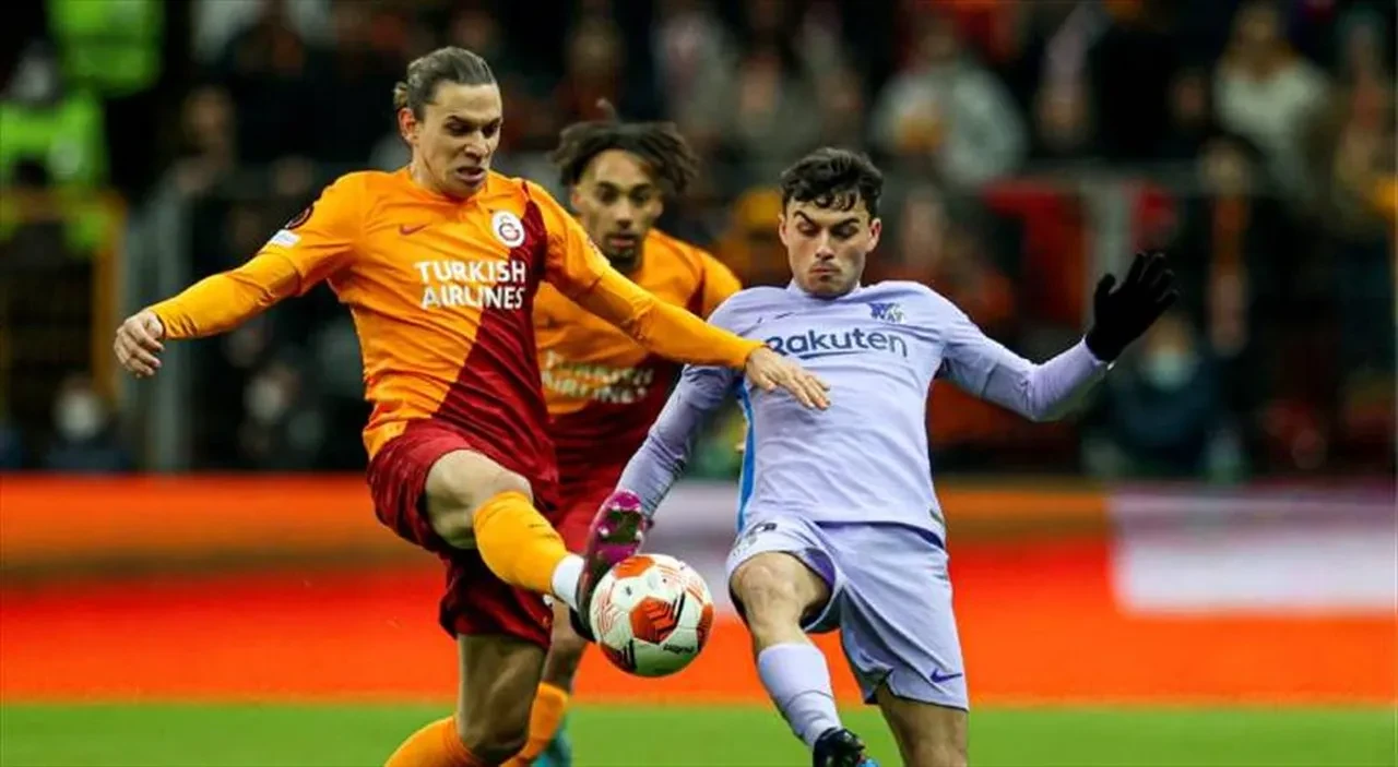 Şampiyonlar Ligi'nde dev gece: Galatasaray Barcelona karşısında tarih yazmak istiyor! İşte muhtemel 11’ler