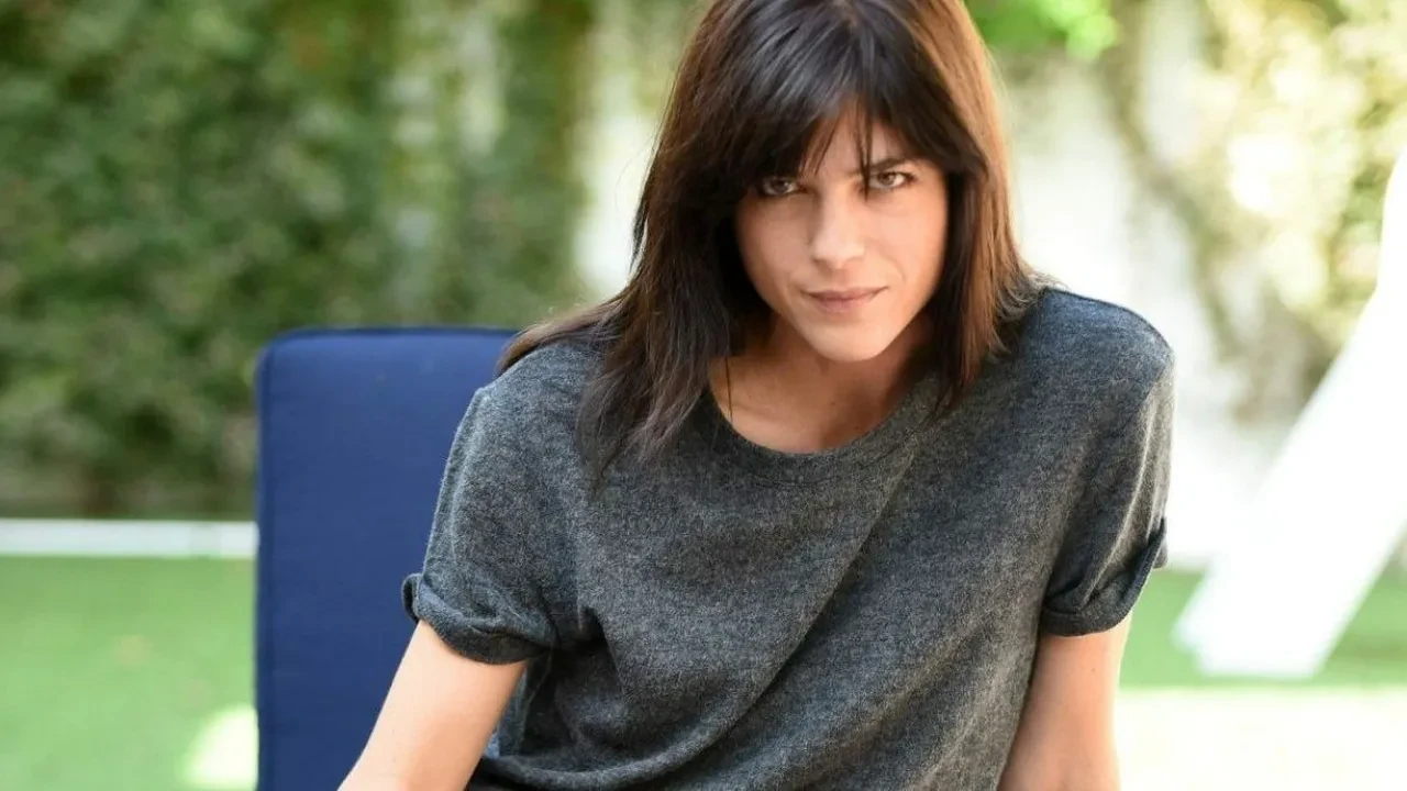 Selma Blair uçakta krize neden oldu! Kabin ekibine saldırdı
