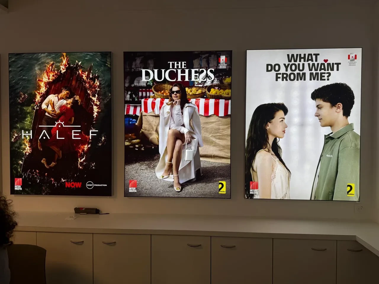 Türk dizileri MIPCOM'da dünya ile buluşuyor, Türkiye'nin uluslararası pazardaki gücünü artırıyor