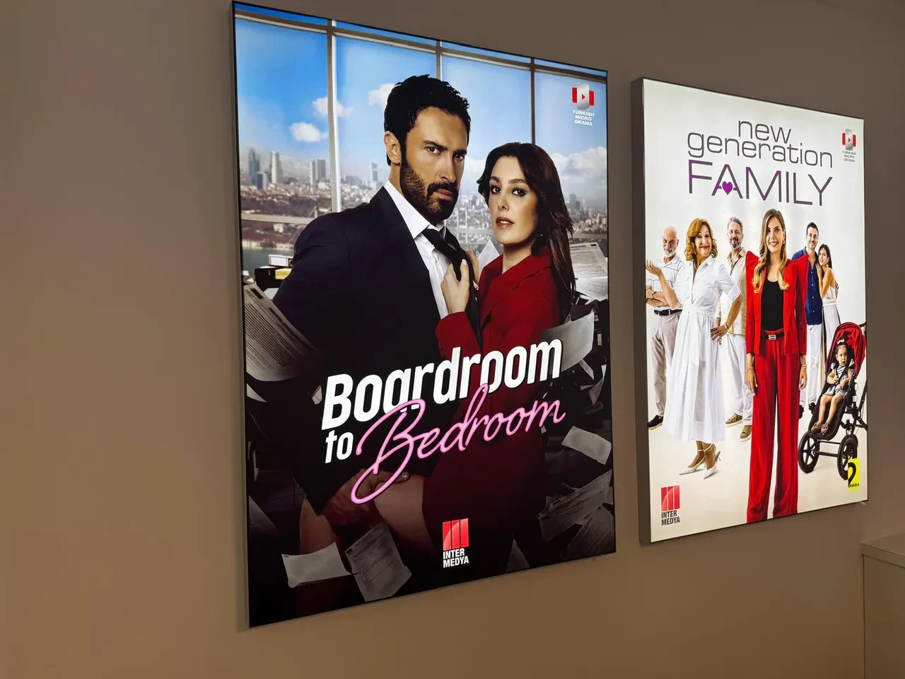 Türk dizileri MIPCOM'da dünya ile buluşuyor, Türkiye'nin uluslararası pazardaki gücünü artırıyor