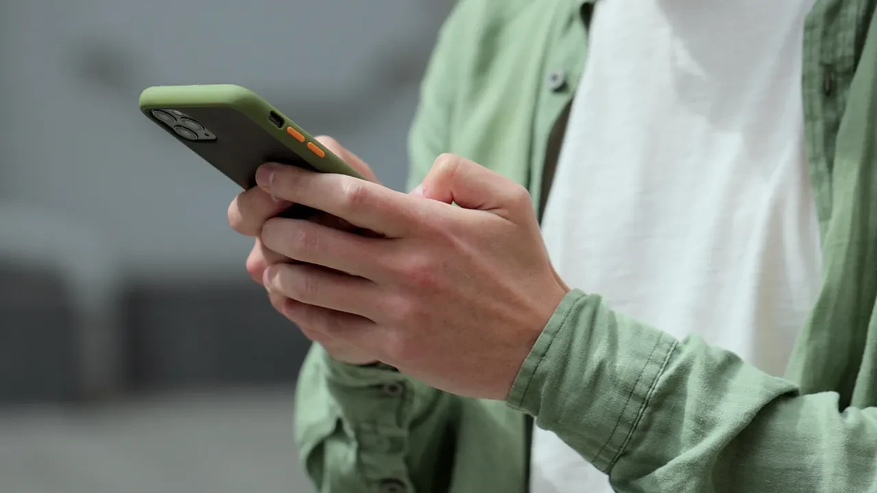 WhatsApp mesajlarınız yüzünden işten çıkarılabilirsiniz! İşverenin bilmesi gereken kritik ayrıntıya dikkat