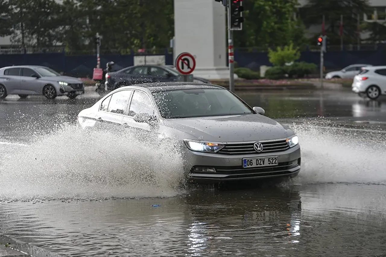 14 Ekim 2026 hava durumu | Meteoroloji uyardı: Yağış çok kuvvetli ve şiddetli olacak