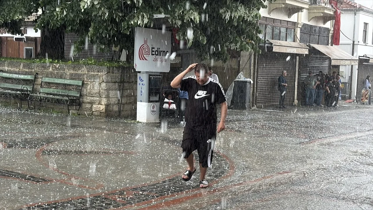 14 Ekim 2026 hava durumu | Meteoroloji uyardı: Yağış çok kuvvetli ve şiddetli olacak