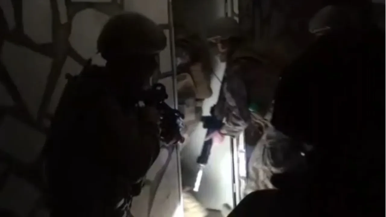 Aydında eş zamanlı terör operasyonu: 3 şüpheli yakalandı, 2'si tutuklandı