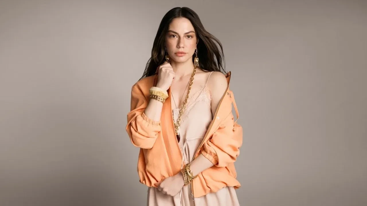 Demet Özdemir’den yardım çağrısı! Şiddetli Yağış nedeniyle stüdyoda mahsur kaldı