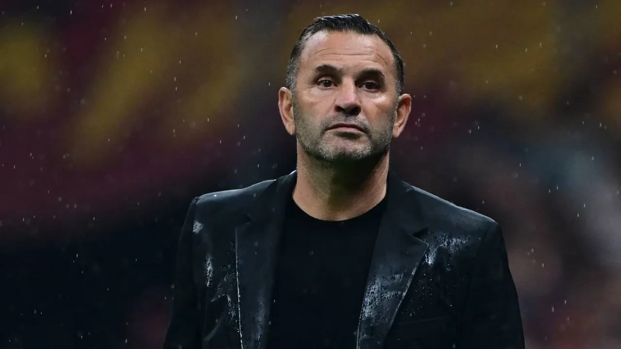 Galatasaray Teknik Direktörü Okan Buruk, Barcelona yenilgisini değerlendirdi! "2-0 öne geçseydik farklı bir maç olabilirdi"