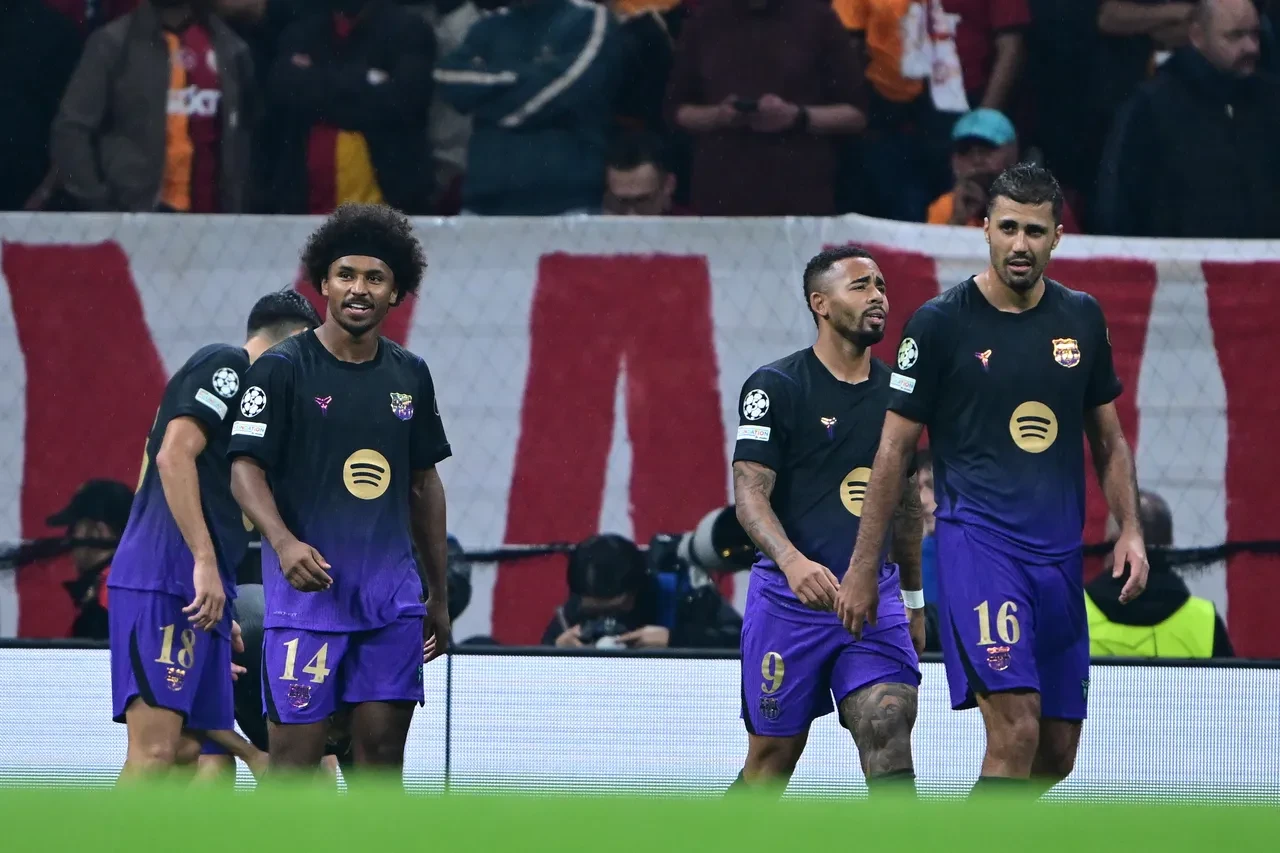 Hansi Flick: Galatasaray'a karşı bu atmosferde kazanmak önemli