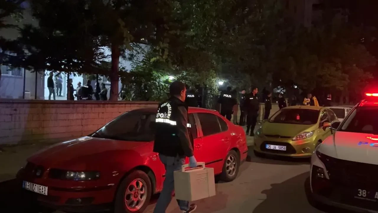 Kayseri’de dehşet! Babasını öldürüp intihara kalkıştı
